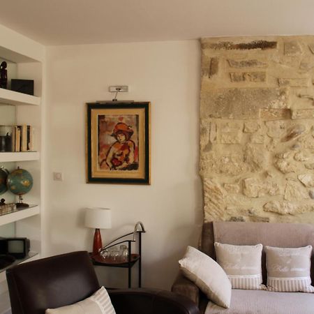 Agreable Maison De Ville Eyragues Luaran gambar